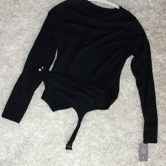 Set 4 Bodysuits - Sizes S and M - NEW - Picture 8 of 16